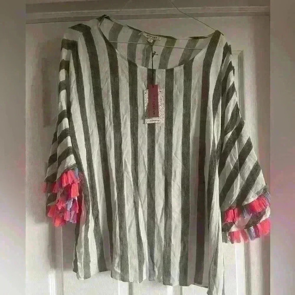Tassel Tunic Fringe Flutter Sleeve Blouse Boho Stripes Rainbow NEW NWT Tassel - Picture 5 of 11